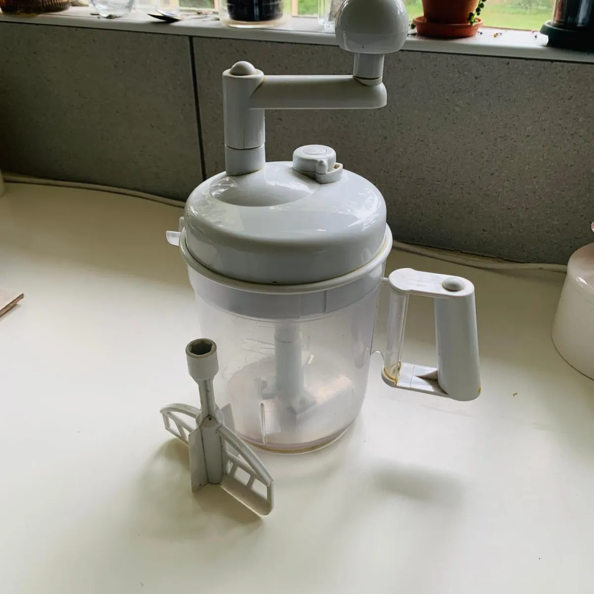 Large Hand Vegetable Chopper